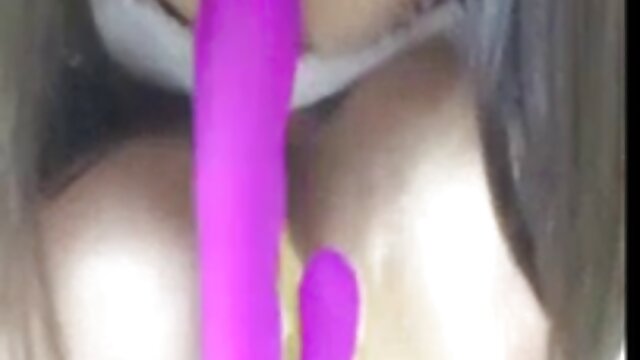 صحنه سایت سکس ویدیو داگی استایل با خواننده زیبای صورتی از پورنو 5k